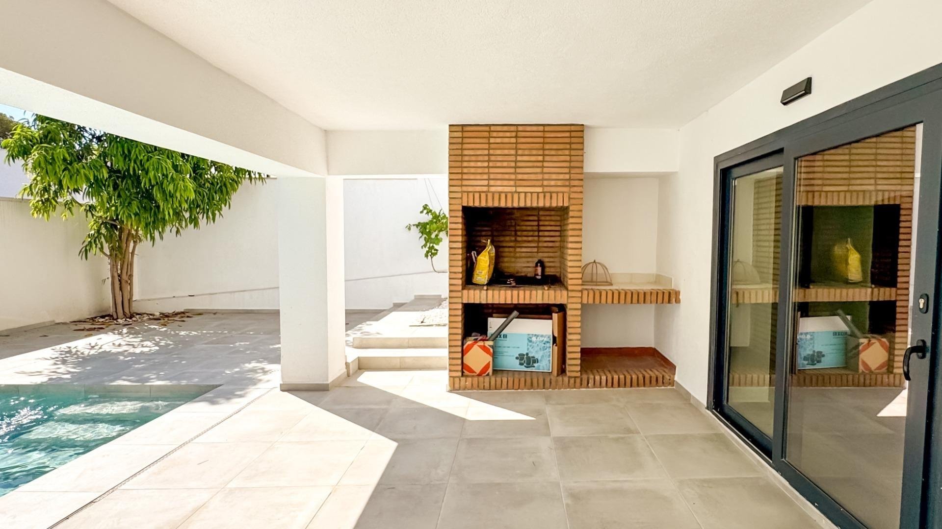 Villa i Los Balcones, Alicante, Spanien 4 sovrum, 337 kvm. Nr. 140635