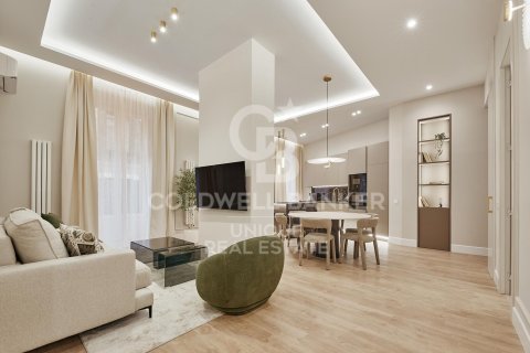 Huoneisto Madrid, Espanja 3 makuuhuonetta, 117 m2 No. 158317