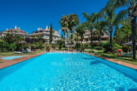 Kattohuoneisto Marbella, Malaga, Espanja 3 makuuhuonetta, 262 m2 No. 158315