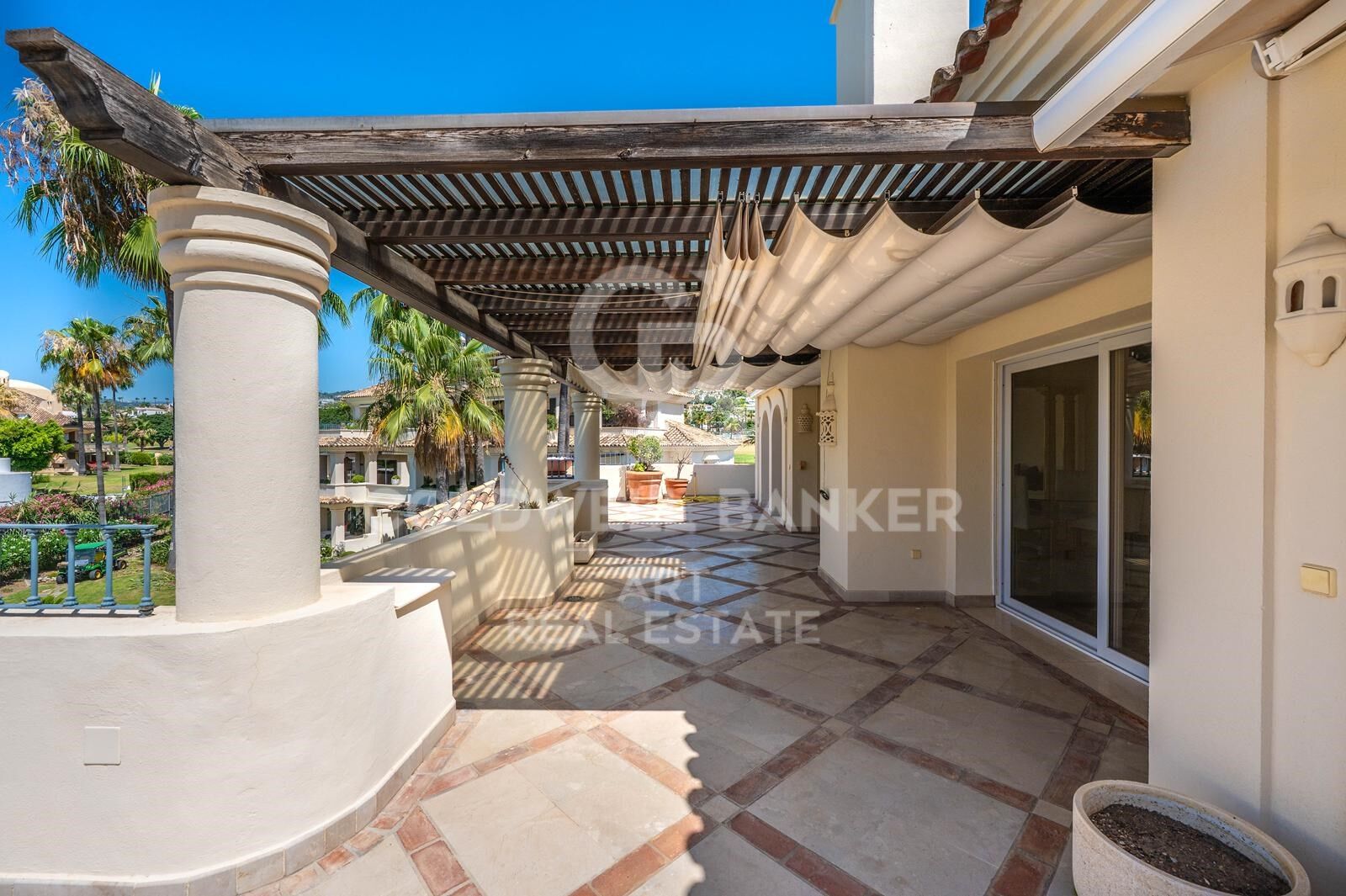Penthouse in Marbella, Malaga, Spain 3 bedrooms, 262 sq.m. No. 158315
