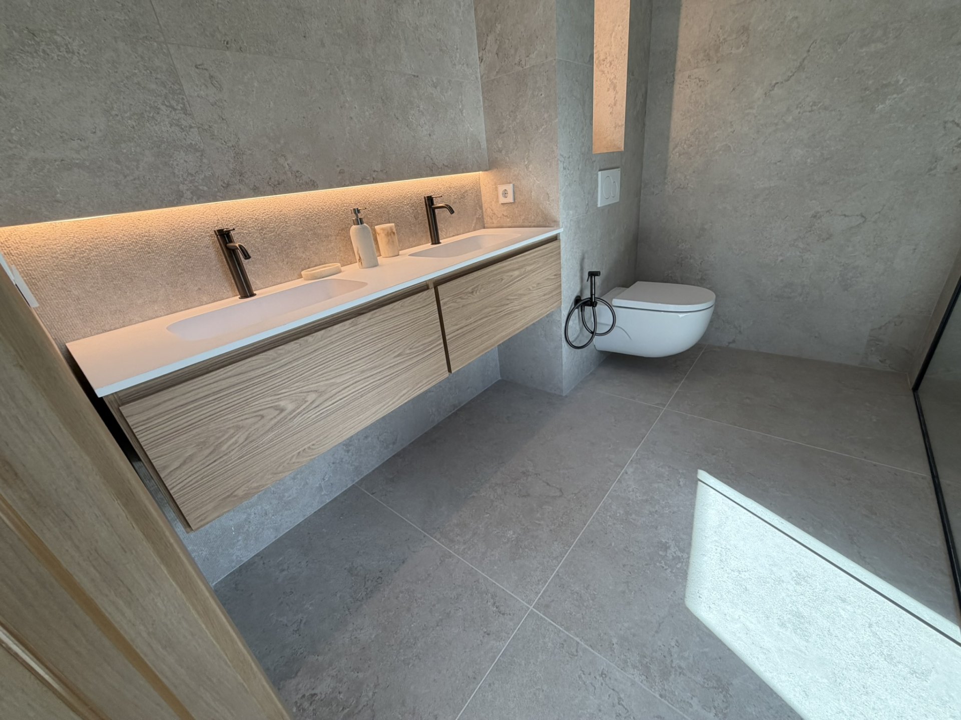 Villa a Altea, Alicante, Spagna 4 camere da letto, 484 mq. N° 163175