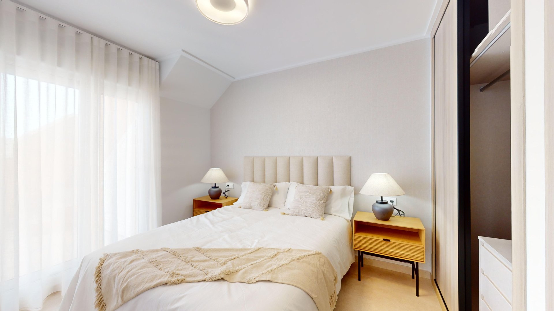 Bungalow a Pilar de la Horadada, Alicante, Spagna 3 camere da letto, 101 mq. N° 135818