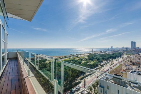 Apartment à Barcelona, Espagne 2 chambres, 134 m2 No. 133517