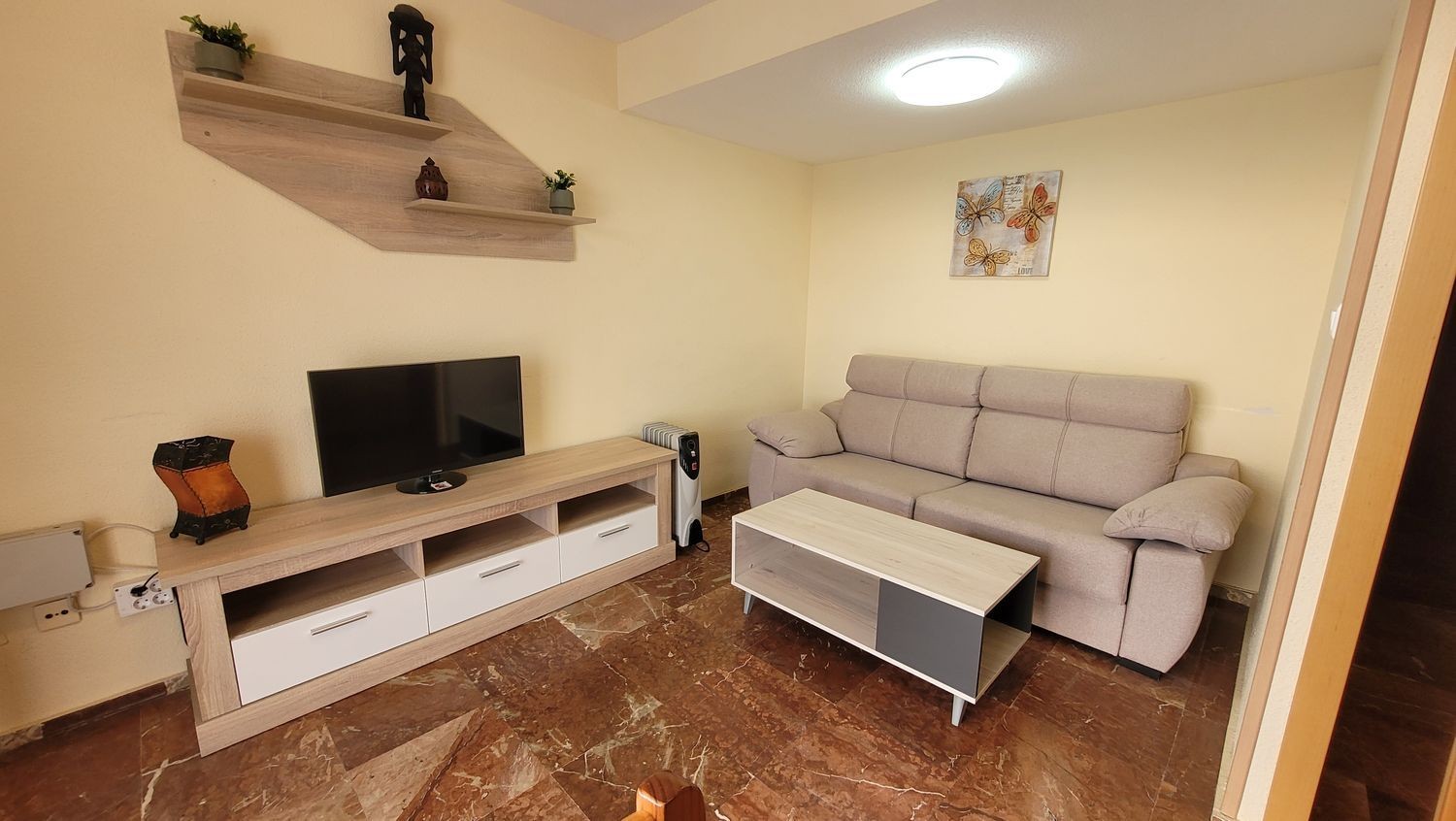Apartment in Benidorm, Alicante, Spain 2 bedrooms, 70 sq.m. No. 143240