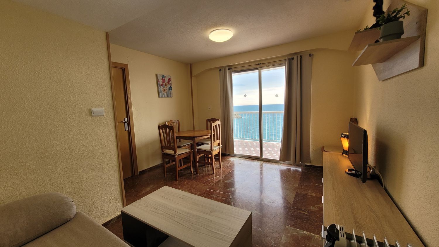 Apartment in Benidorm, Alicante, Spain 2 bedrooms, 70 sq.m. No. 143240