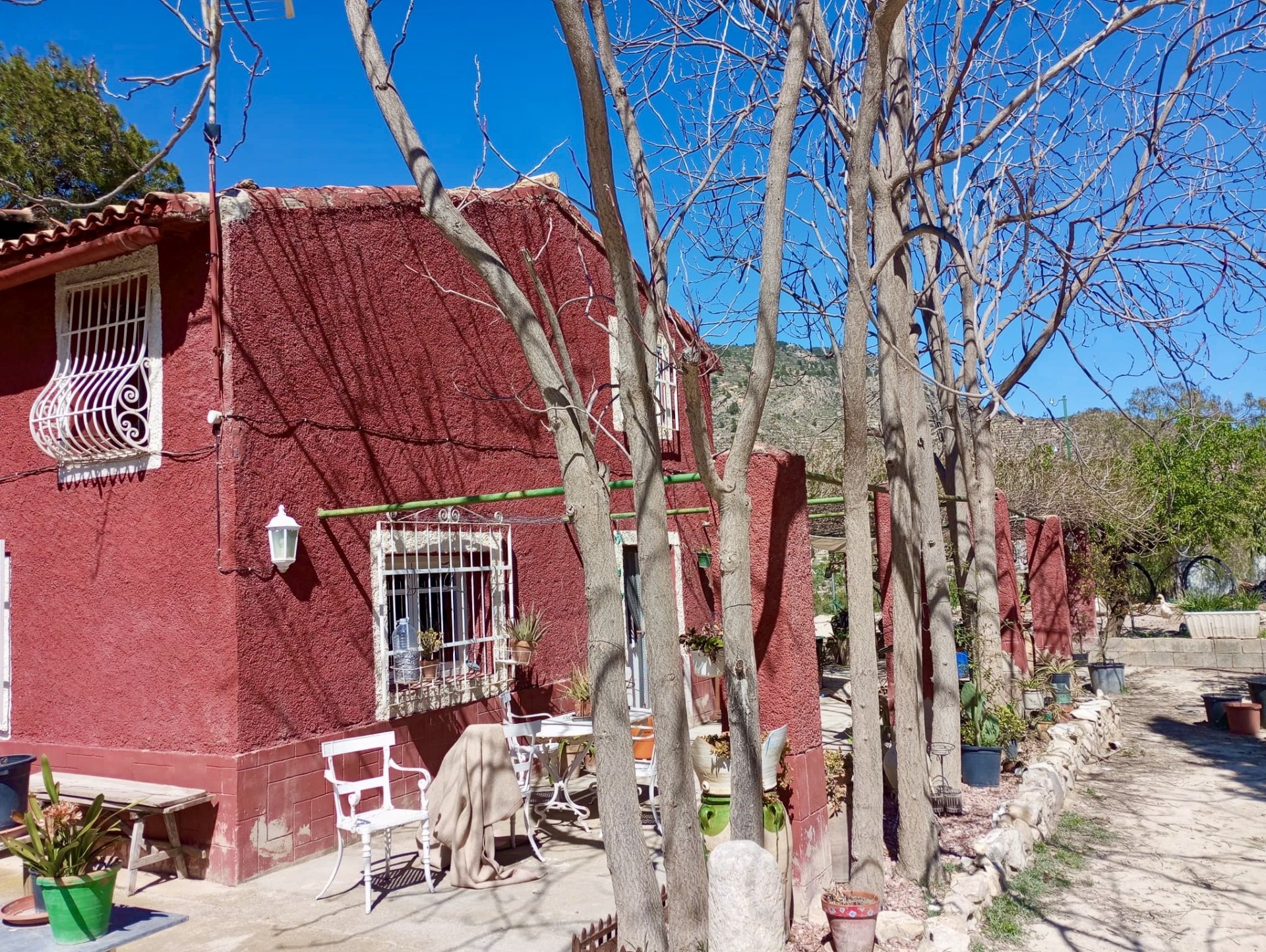 Finca i Relleu, Alicante, Spanien 3 sovrum, 150 kvm. Nr. 192507