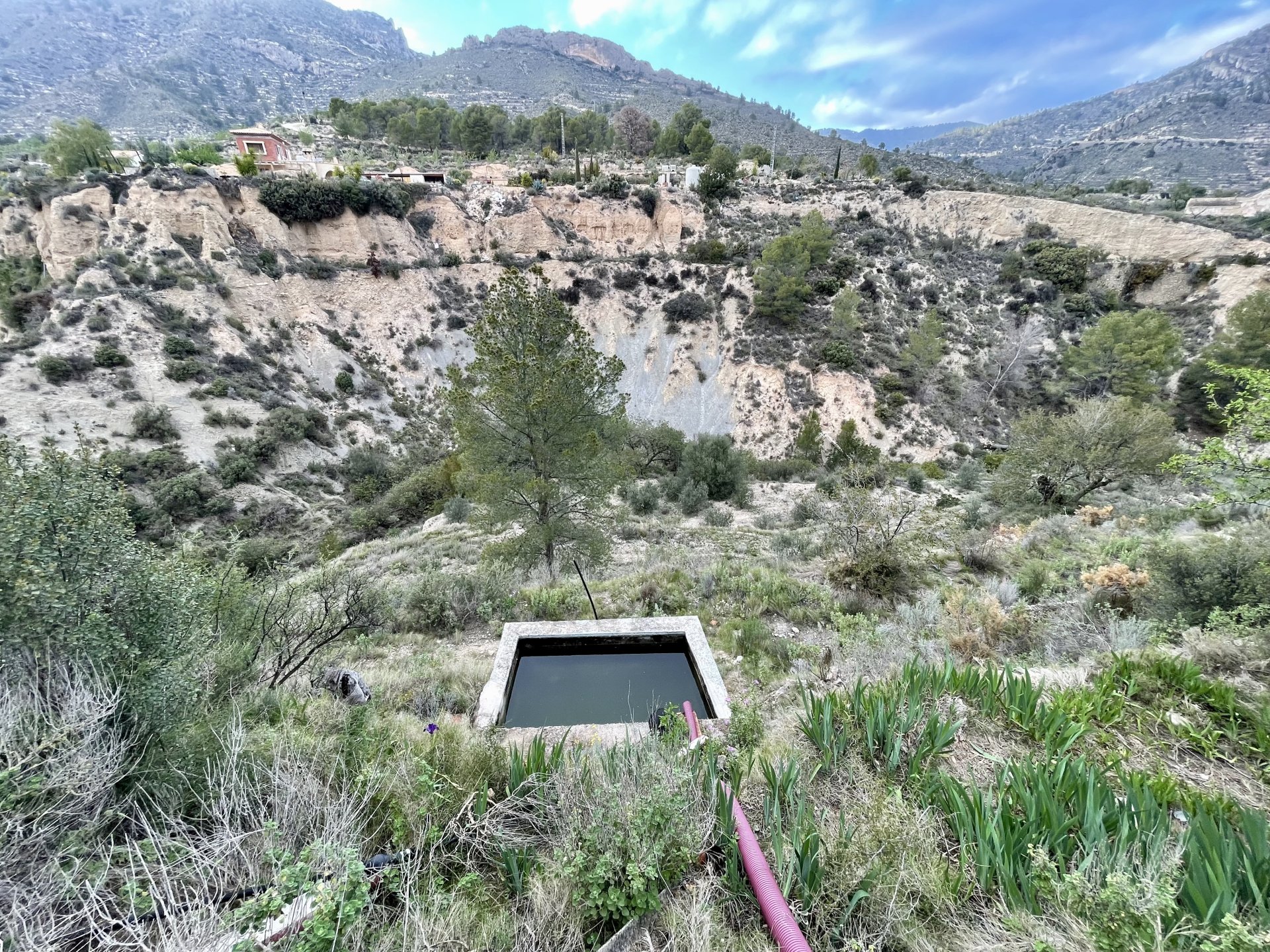 Finca i Relleu, Alicante, Spanien 3 sovrum, 150 kvm. Nr. 192507