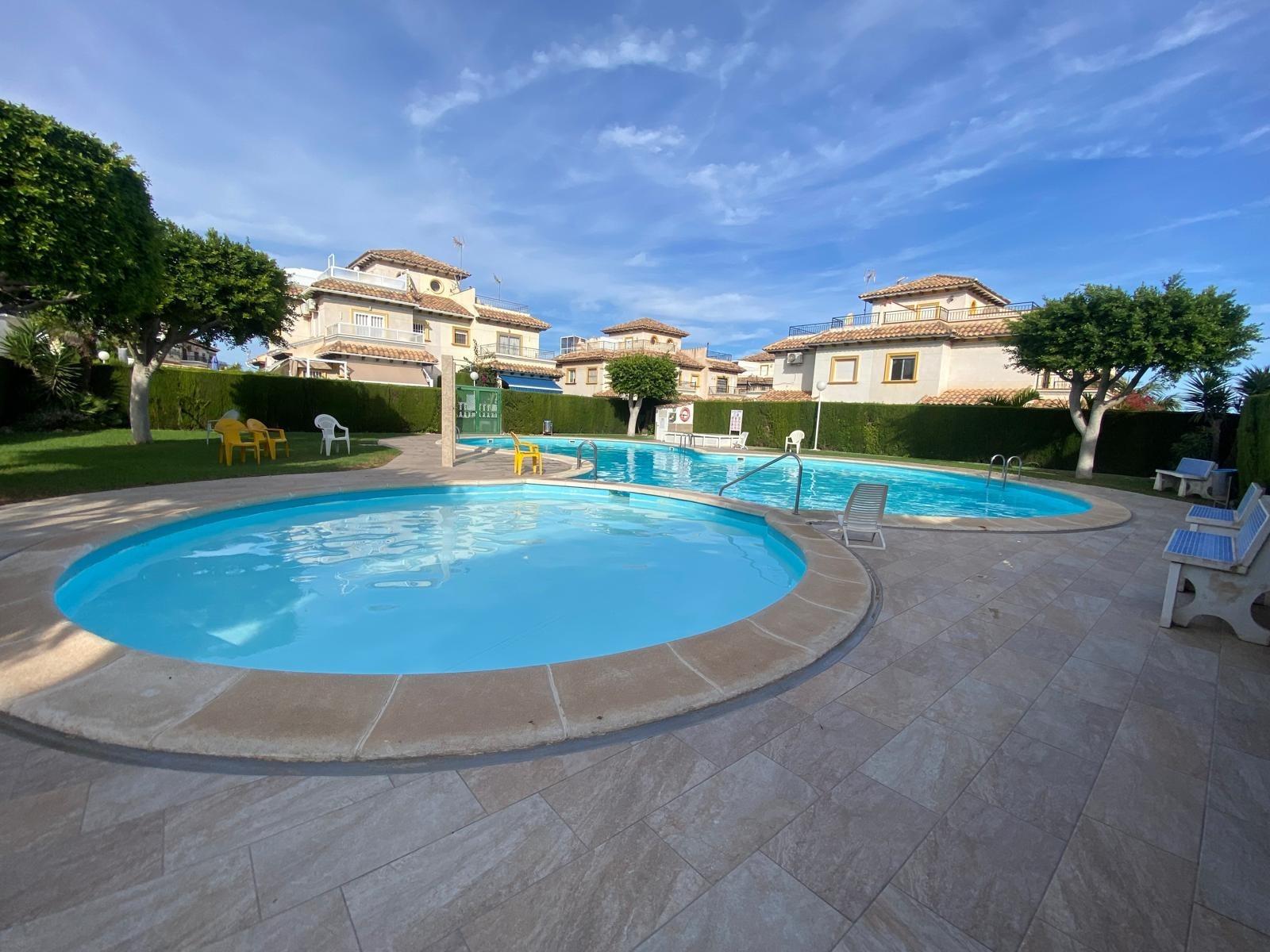 Bungalo Alicante, Spānijā 2 istabas, 57 m2 Nr. 190795
