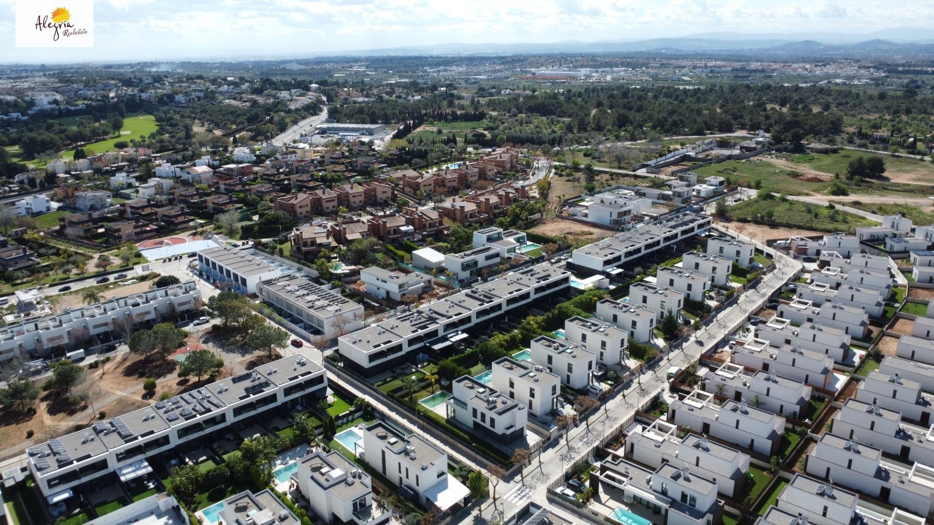 Huvila Betera, Valencia, Espanja 3 makuuhuonetta, 306 m2 No. 168866