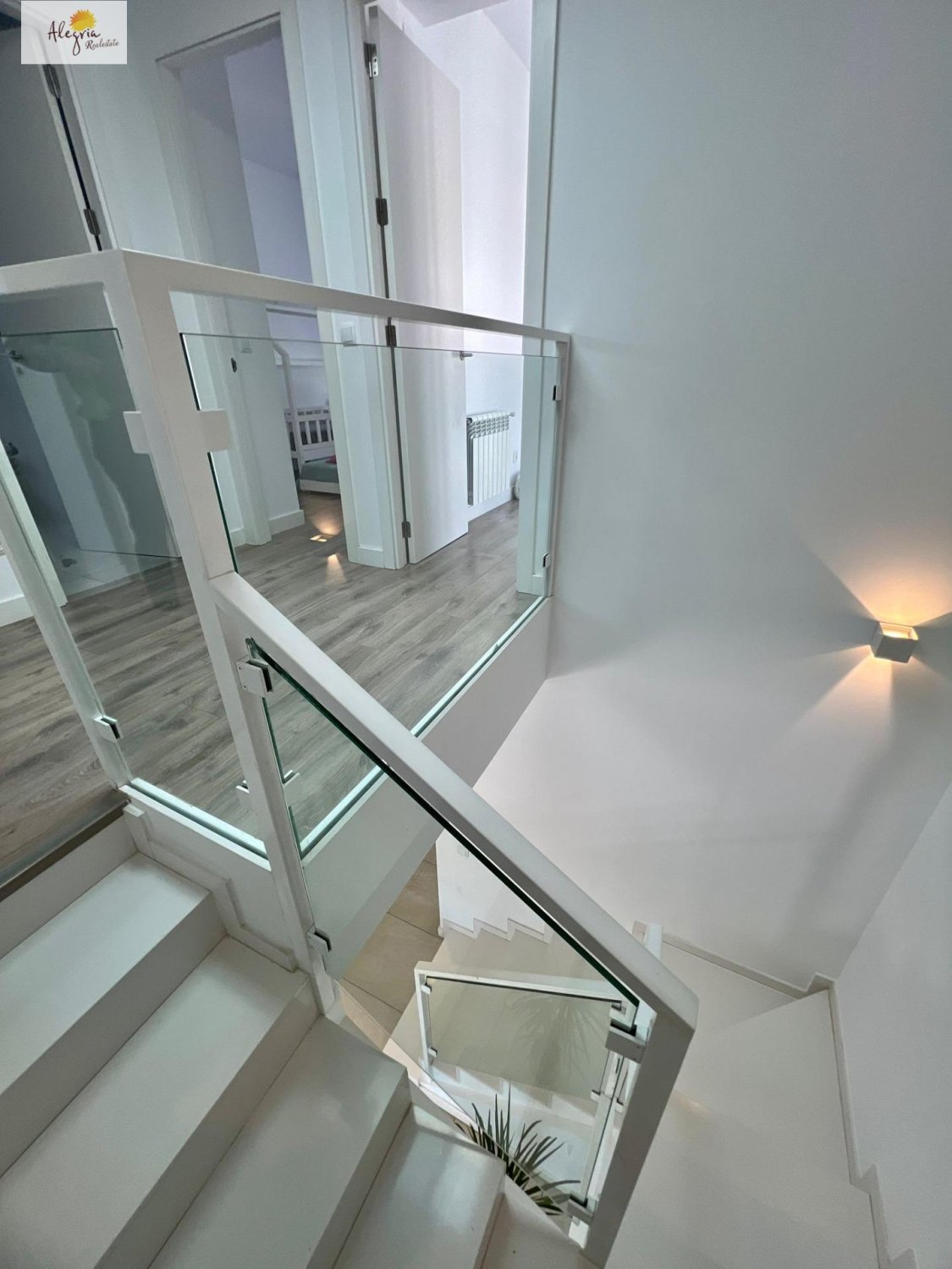 Huvila Betera, Valencia, Espanja 3 makuuhuonetta, 306 m2 No. 168866