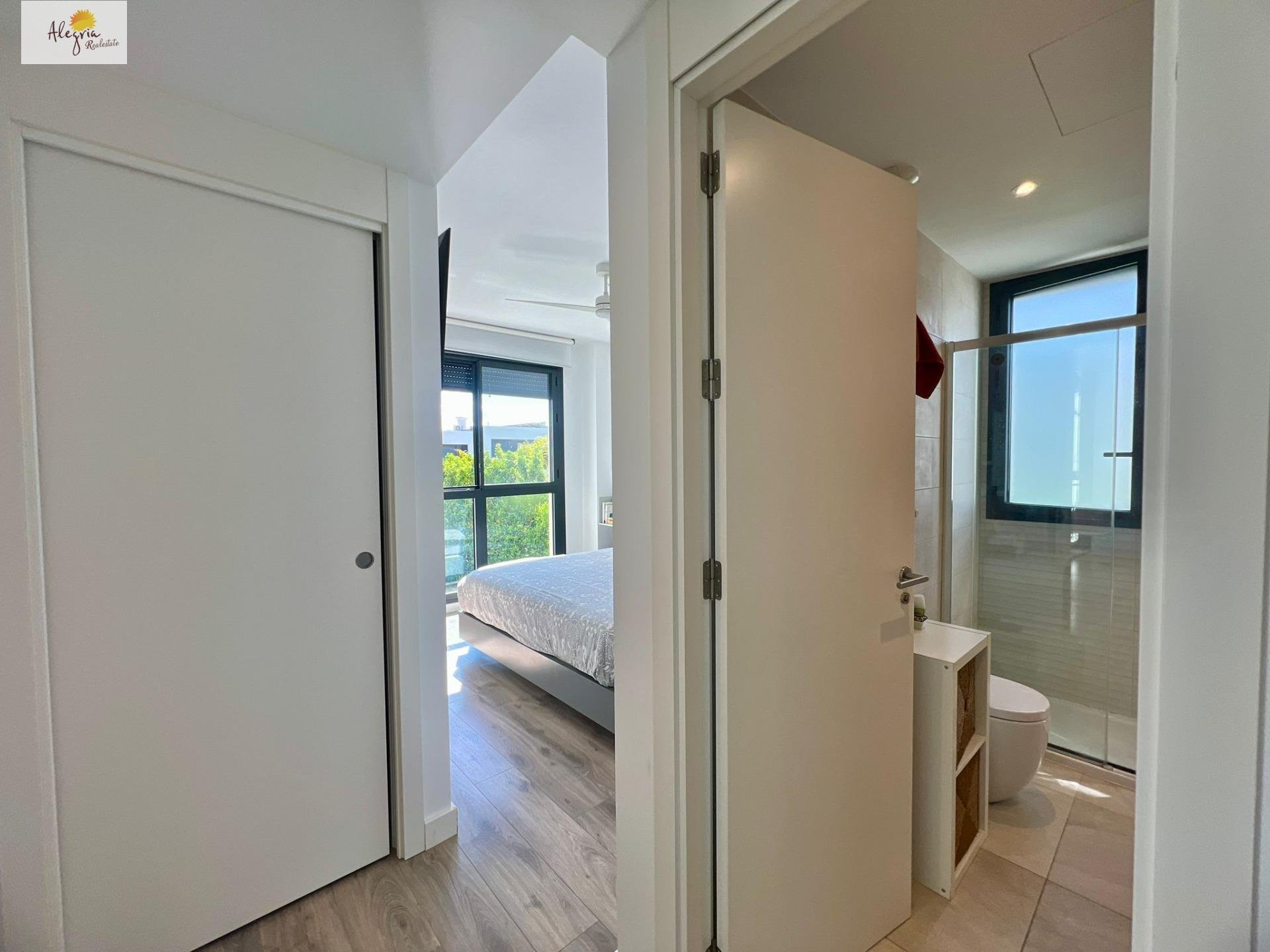 Huvila Betera, Valencia, Espanja 3 makuuhuonetta, 306 m2 No. 168866