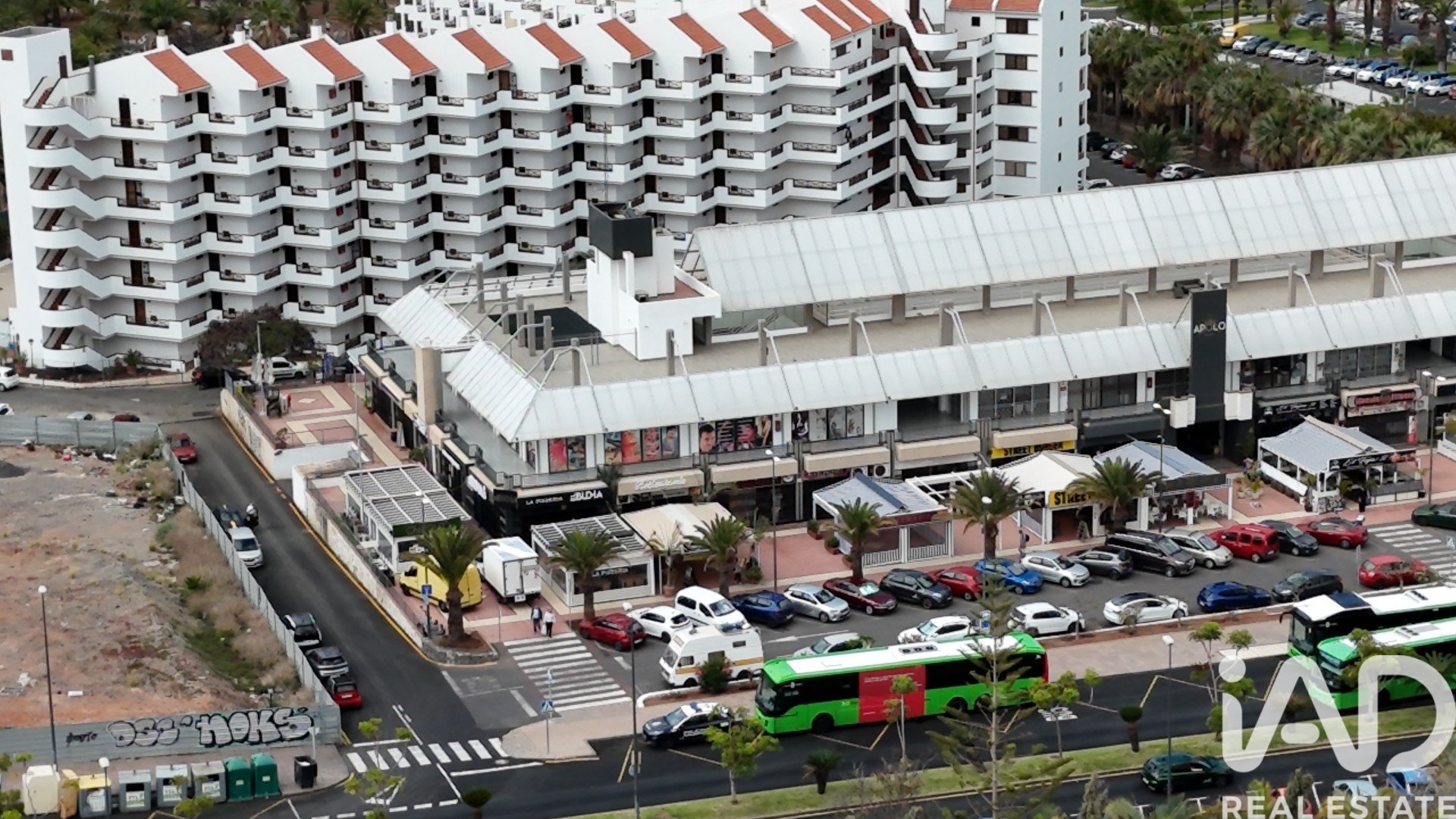 Propiedad comercial en Arona, Tenerife, España 302 m2 No. 172451