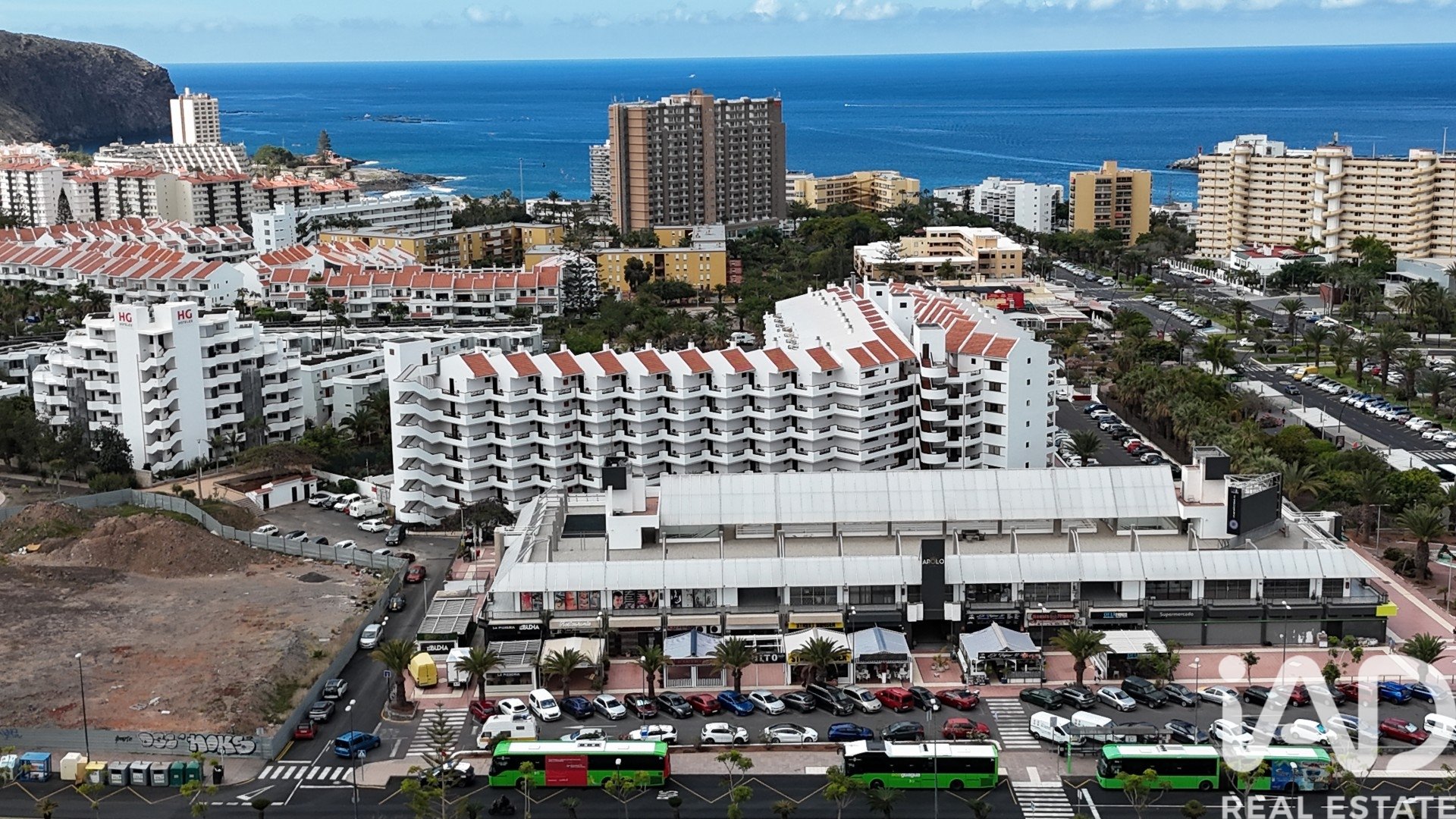 Propiedad comercial en Arona, Tenerife, España 302 m2 No. 172451