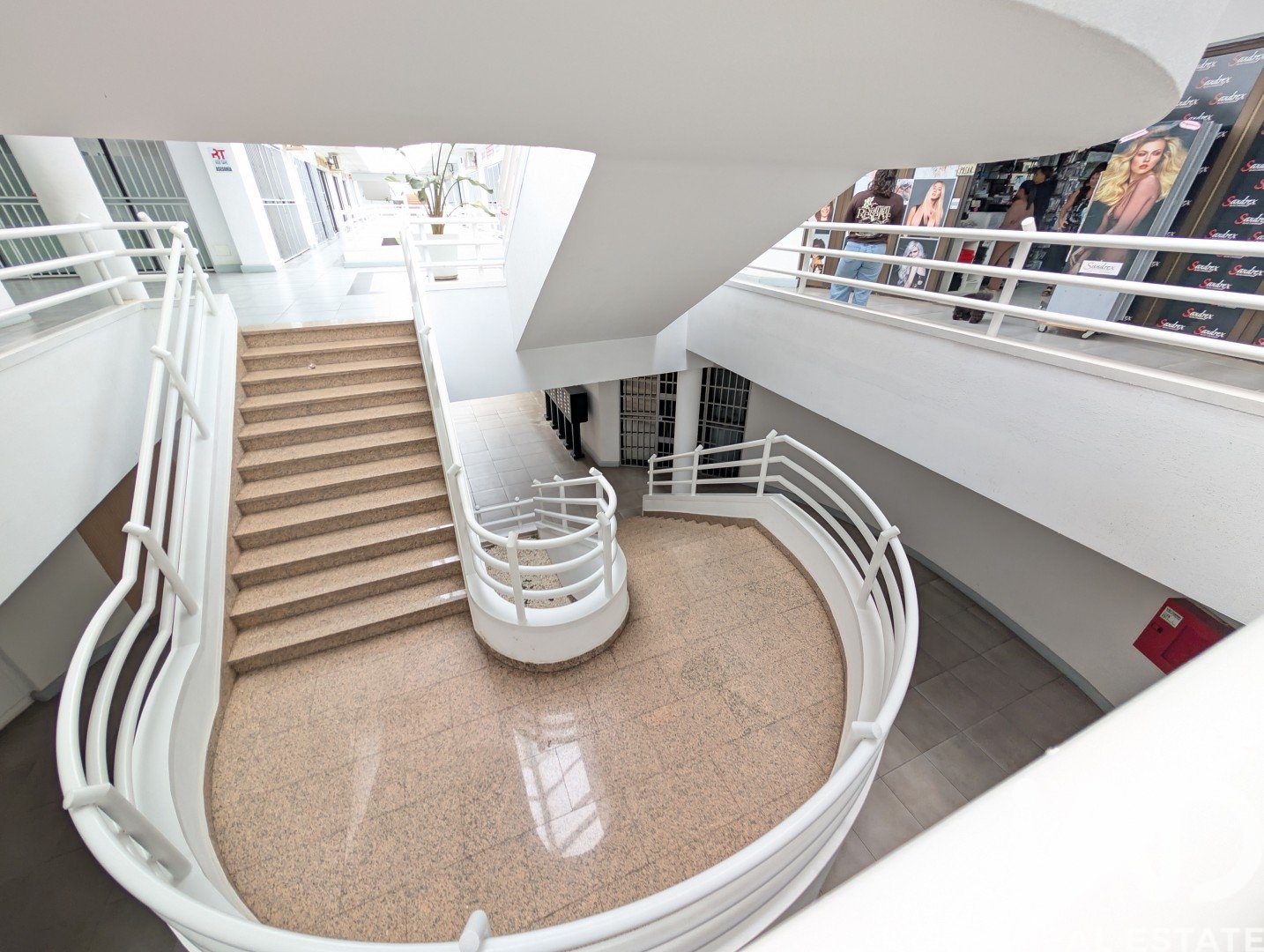 Propiedad comercial en Arona, Tenerife, España 302 m2 No. 172451