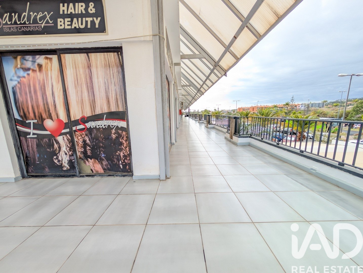 Propiedad comercial en Arona, Tenerife, España 302 m2 No. 172451