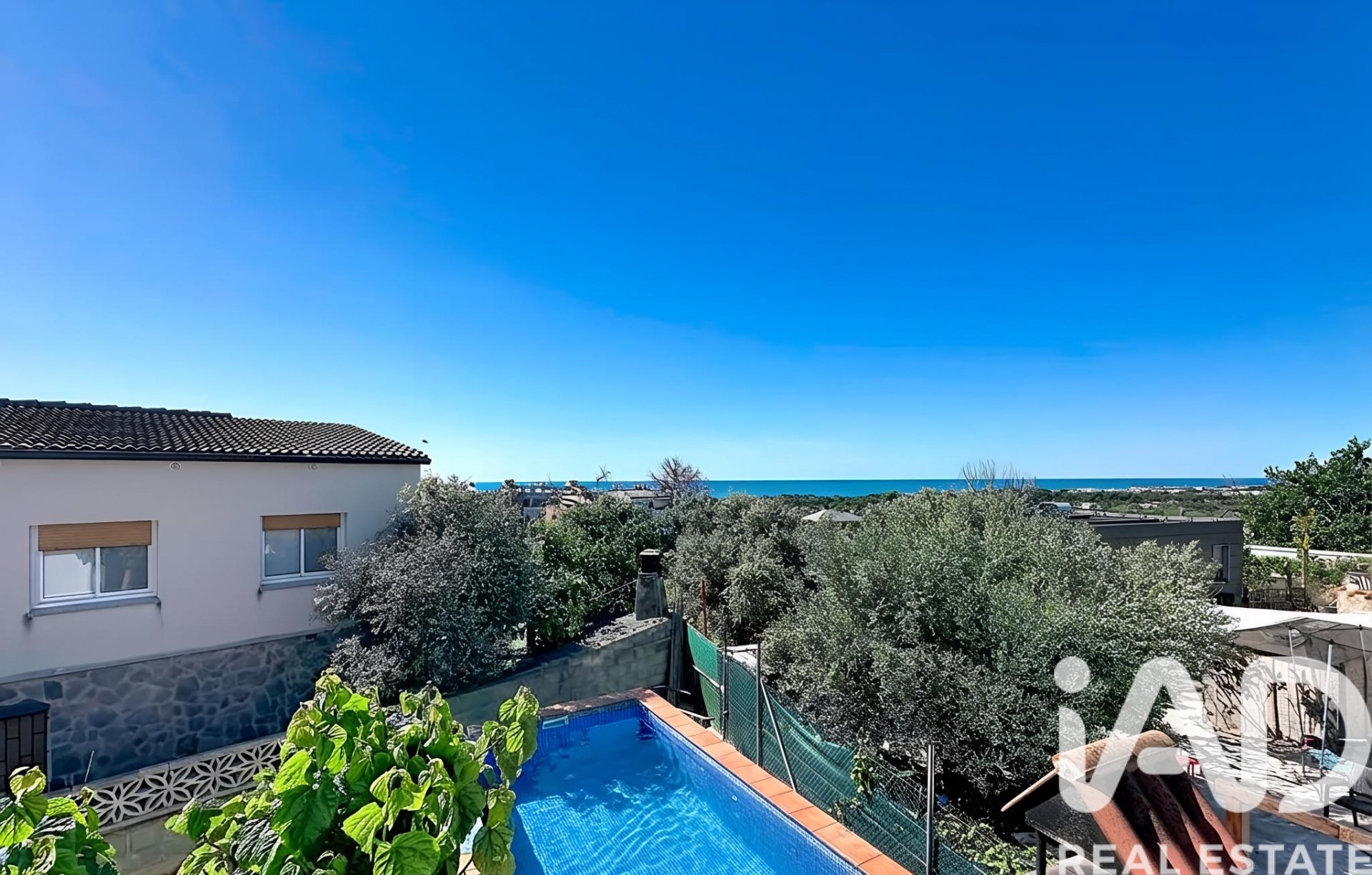 Apartment à Vilanova i la Geltru, Barcelona, Espagne 4 chambres, 174 m2 No. 172452