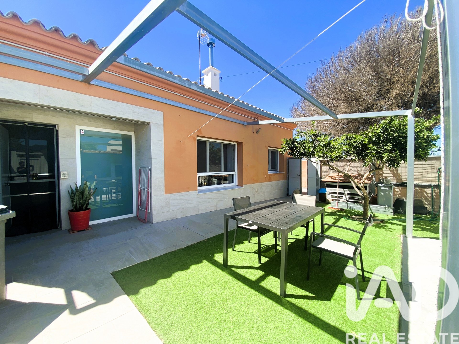 House in Chiclana de la Frontera, Cadiz, Spanien 258 m2 Nr. 172450