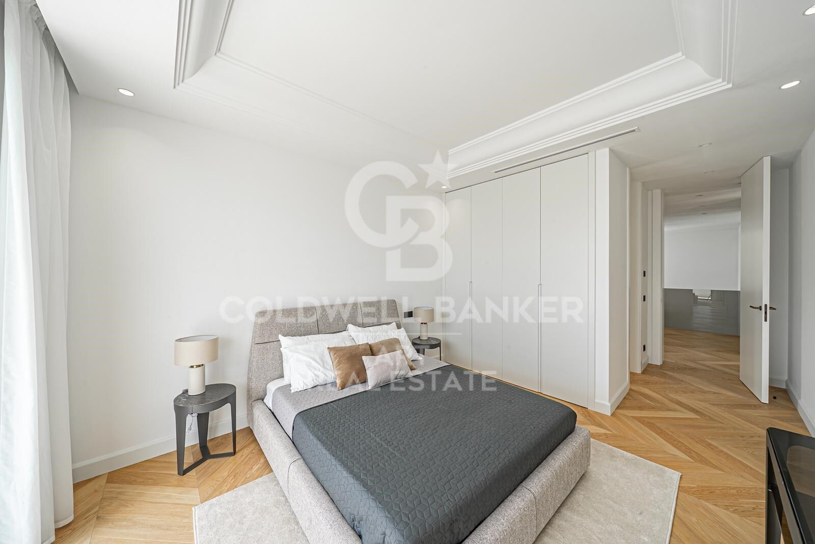 Māja Marbella, Malaga, Spānijā 6 istabas, 641 m2 Nr. 158302
