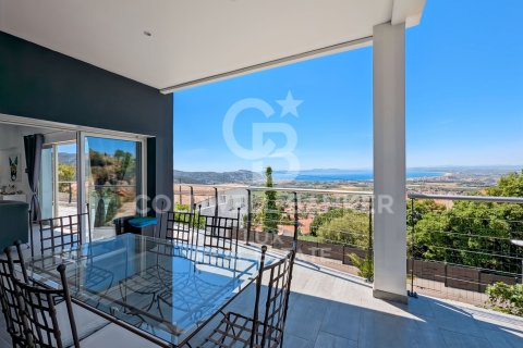 Huvila Roses, Girona, Espanja 5 makuuhuonetta, 240 m2 No. 158588