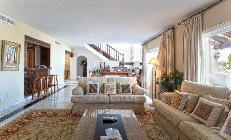 Villa i Marbella, Malaga, Spanien 5 sovrum, 400 kvm. Nr. 158594