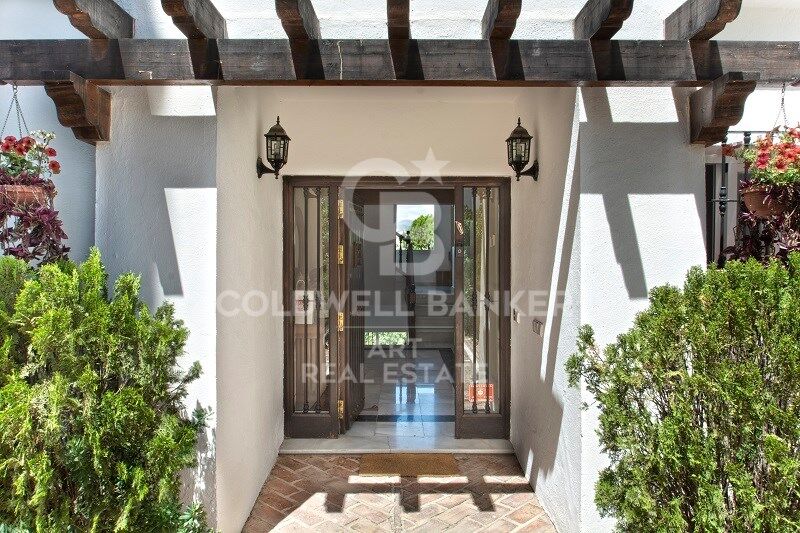 Villa i Marbella, Malaga, Spanien 5 sovrum, 400 kvm. Nr. 158594
