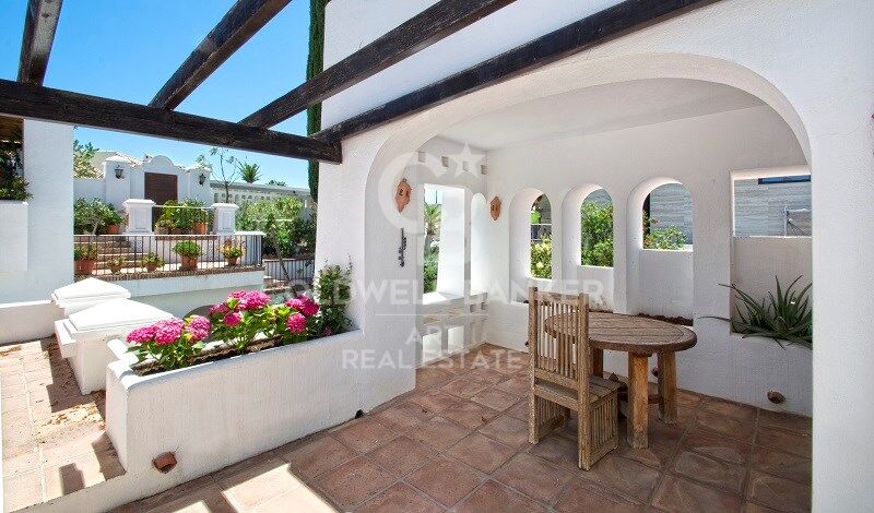 Villa i Marbella, Malaga, Spanien 5 sovrum, 400 kvm. Nr. 158594