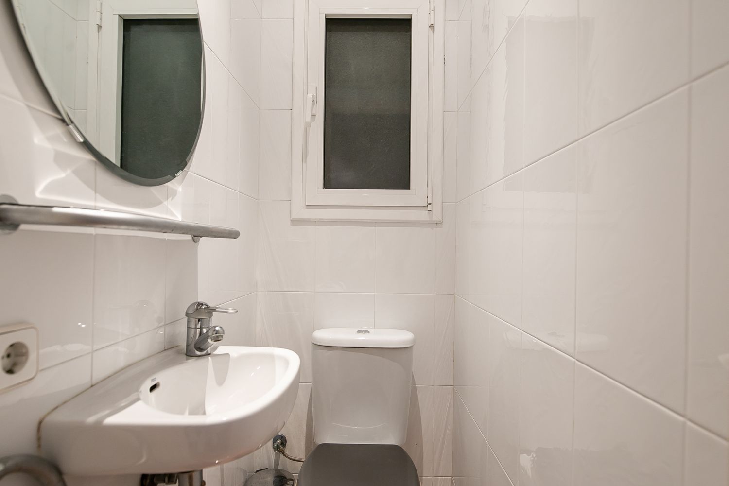 Apartament w Barcelona, Hiszpania 3 sypialnie, 79 mkw. nr 160786