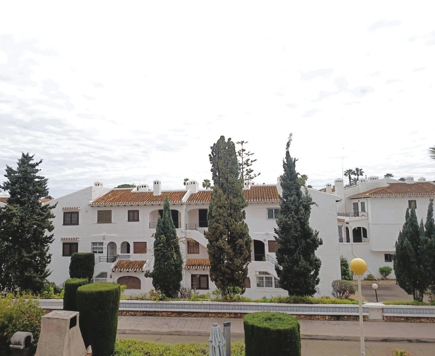 Kaupunkipientalo Cabo Roig, Alicante, Espanja 4 makuuhuonetta, 100 m2 No. 160664