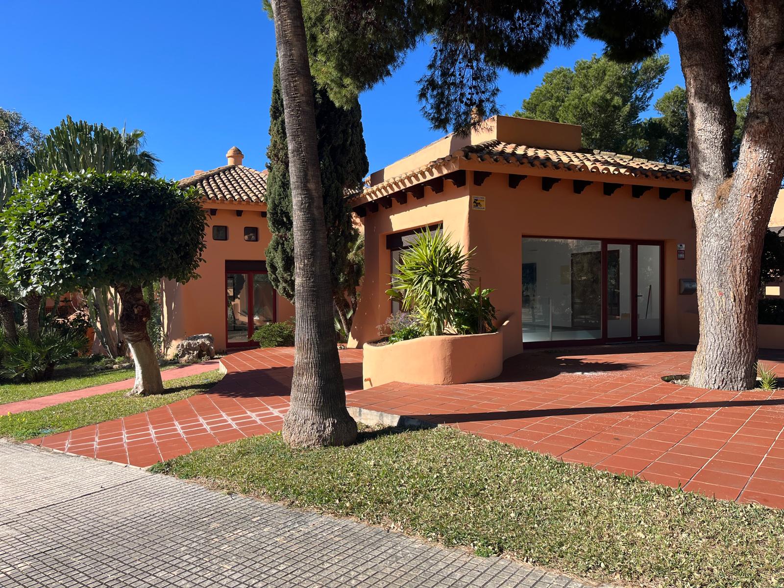 Propiedad comercial en Santa Ponsa, Mallorca, España 2 dormitorios, 418 m2 No. 150122