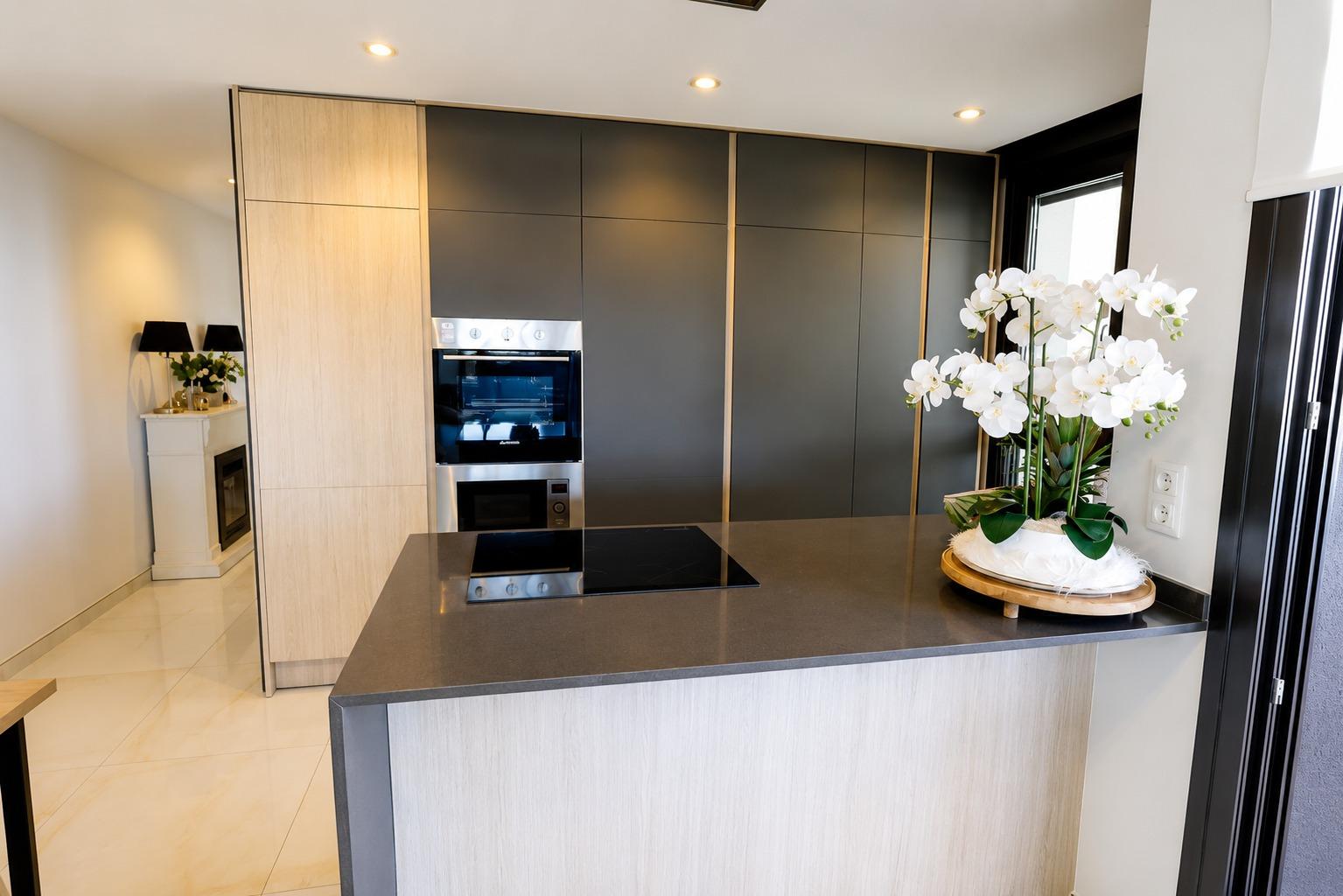 Apartment in Torrevieja, Alicante, Spain 3 bedrooms, 116 sq.m. No. 193015
