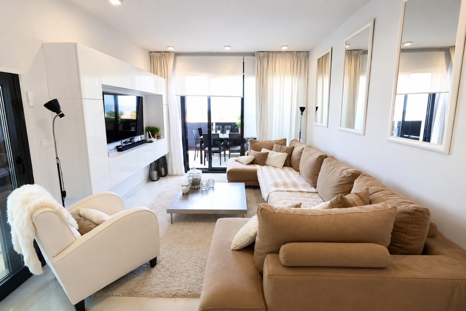 Apartment in Torrevieja, Alicante, Spain 3 bedrooms, 116 sq.m. No. 193015