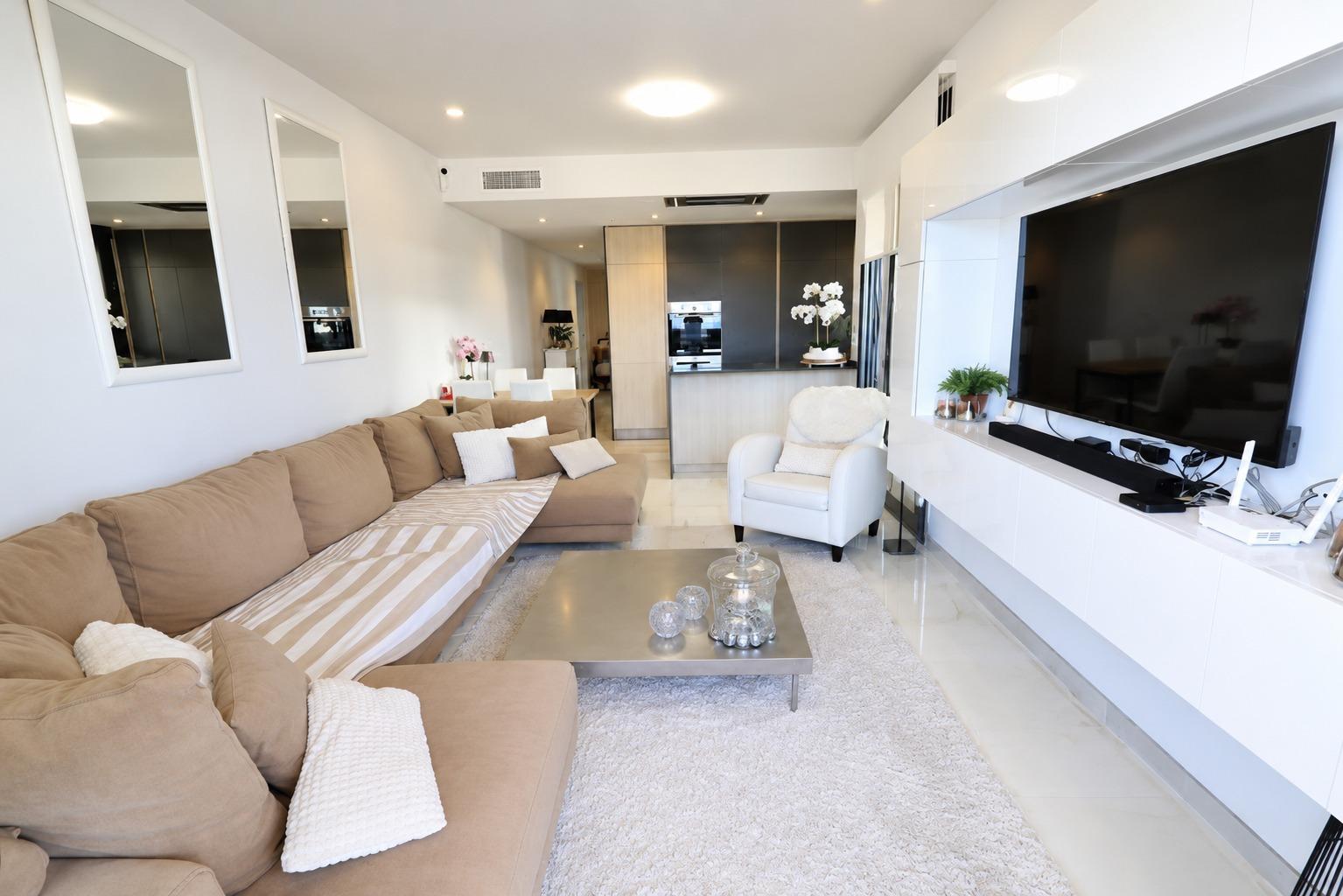 Apartment in Torrevieja, Alicante, Spain 3 bedrooms, 116 sq.m. No. 193015
