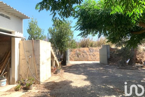 Tontti Riudoms, Tarragona, Espanja 61232 m2 No. 153660