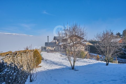 Dom w Girona, Hiszpania 4 sypialnie, 330 mkw. nr 156912