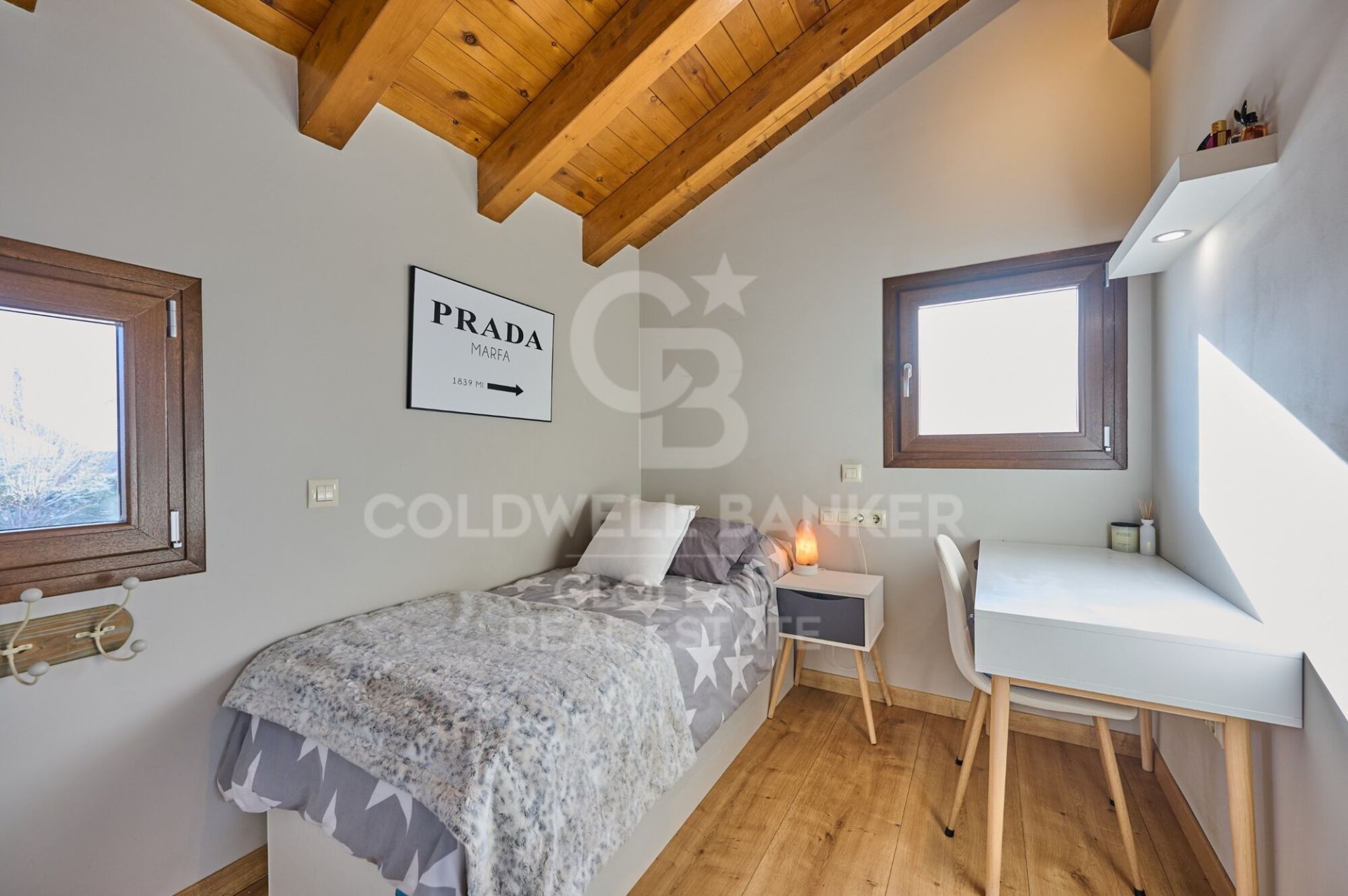 House in Girona, Spain 4 bedrooms, 330 sq.m. No. 156912