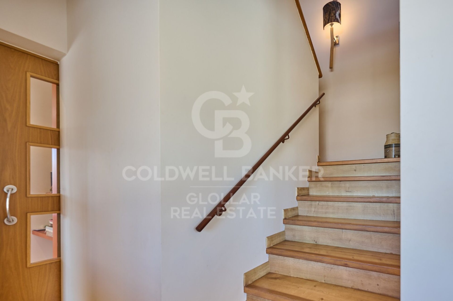 House in Girona, Spain 4 bedrooms, 330 sq.m. No. 156912