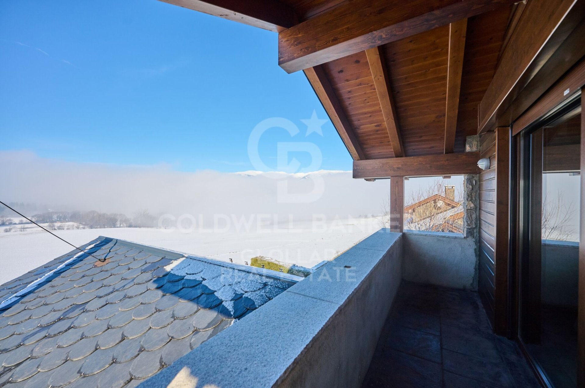 House in Girona, Spain 4 bedrooms, 330 sq.m. No. 156912