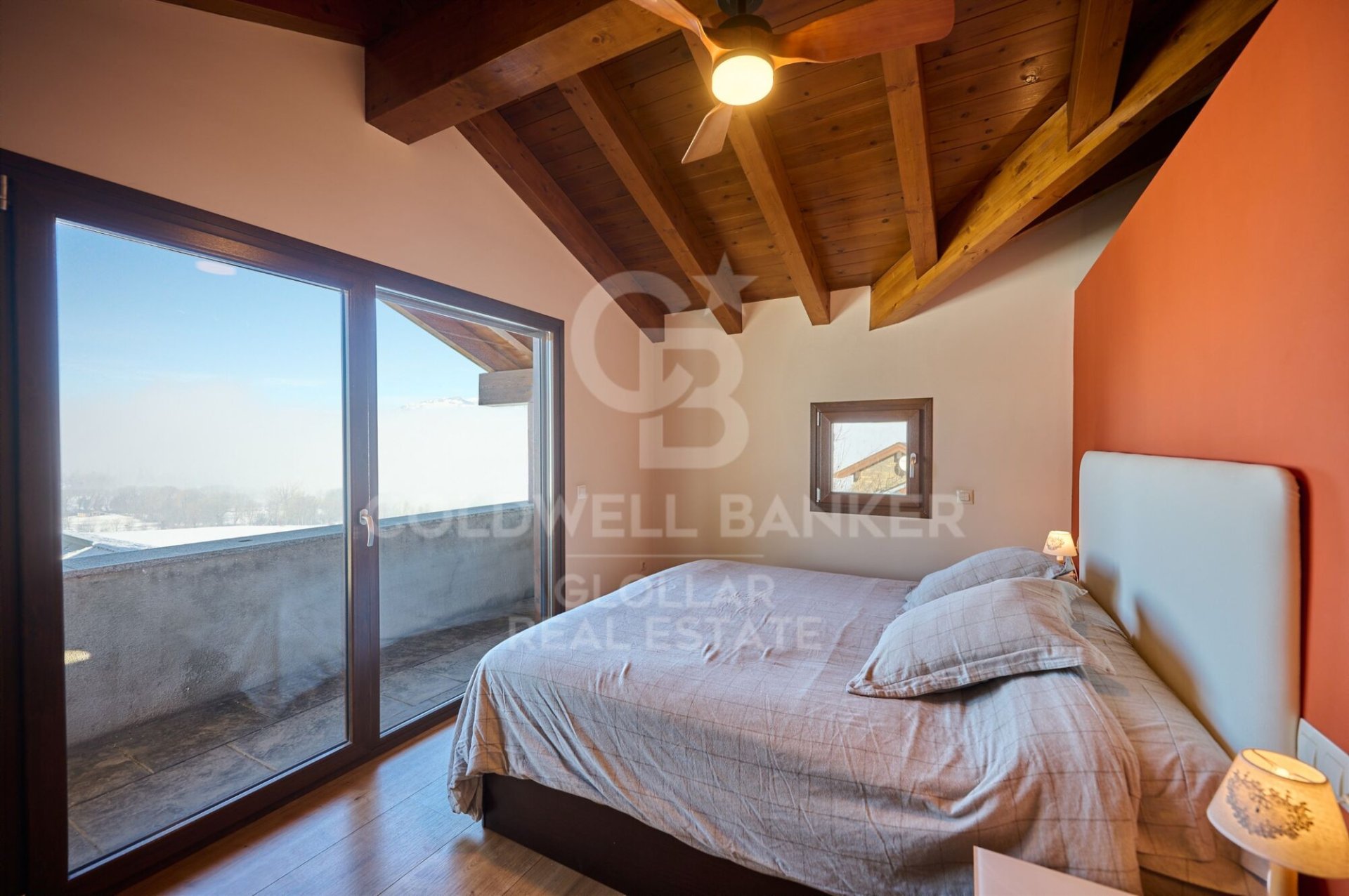 House in Girona, Spain 4 bedrooms, 330 sq.m. No. 156912
