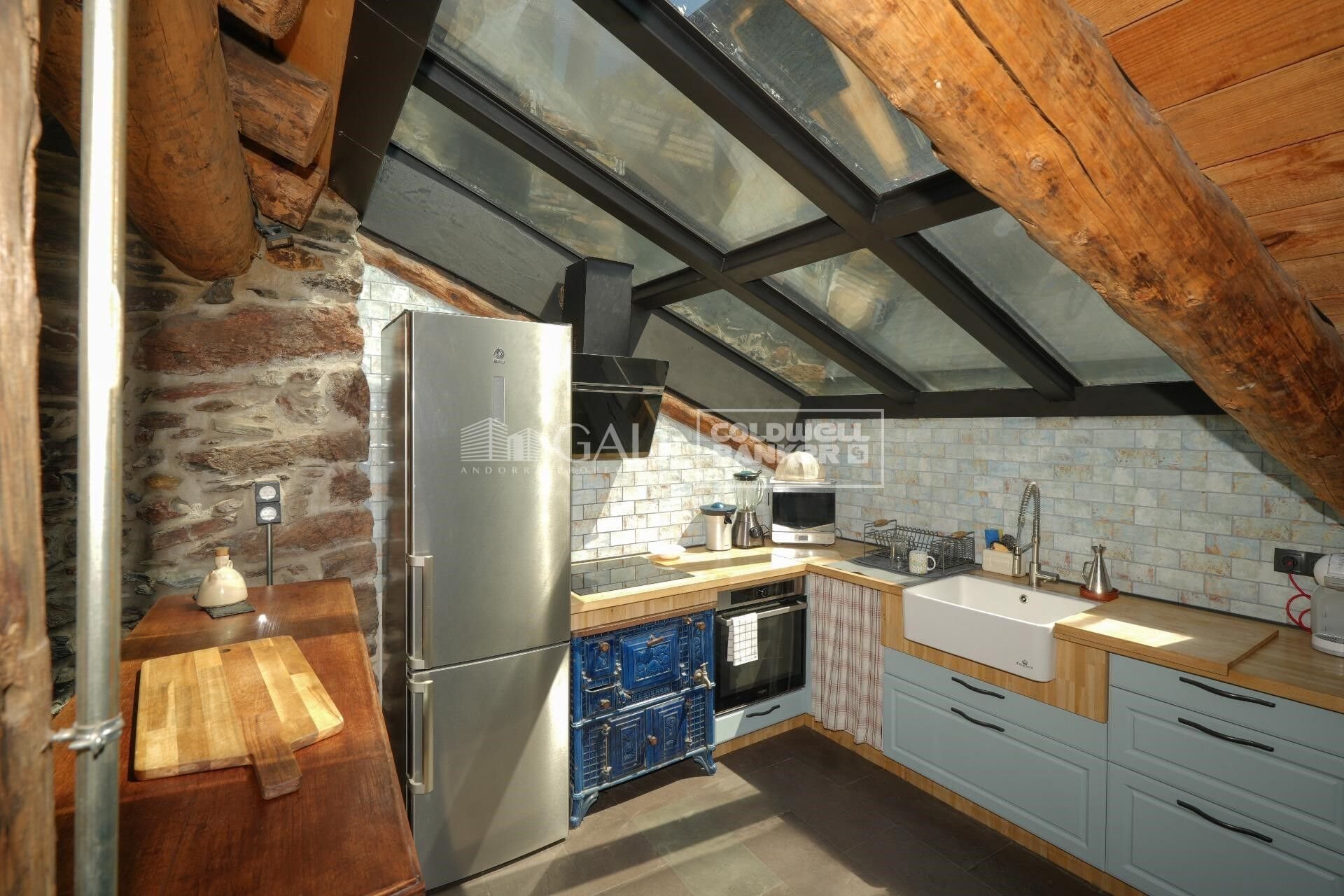 Villa Principado De Andorra (Ninguna Poblacion Tiene C.P.), Lleida, Spānijā 4 istabas, 320 m2 Nr. 156916