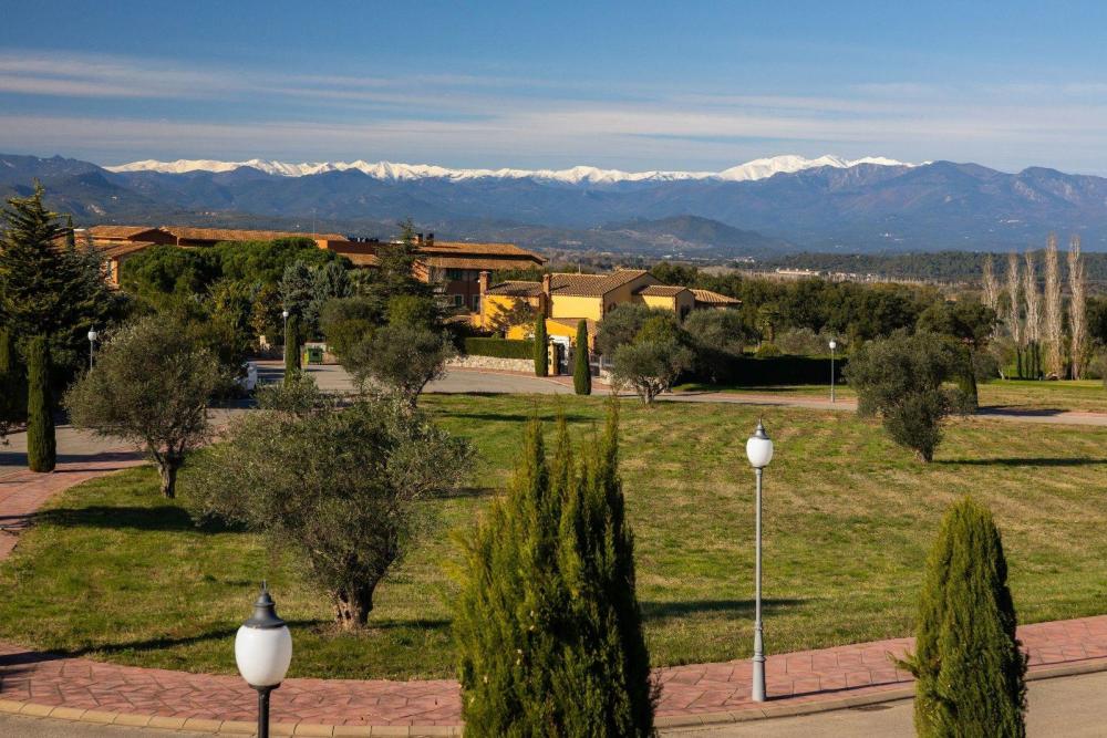 House in Peralada, Girona, Spanien 5 Schlafzimmer,  Nr. 141317