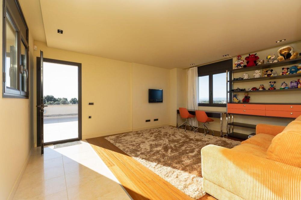 House in Peralada, Girona, Spanien 5 Schlafzimmer,  Nr. 141317