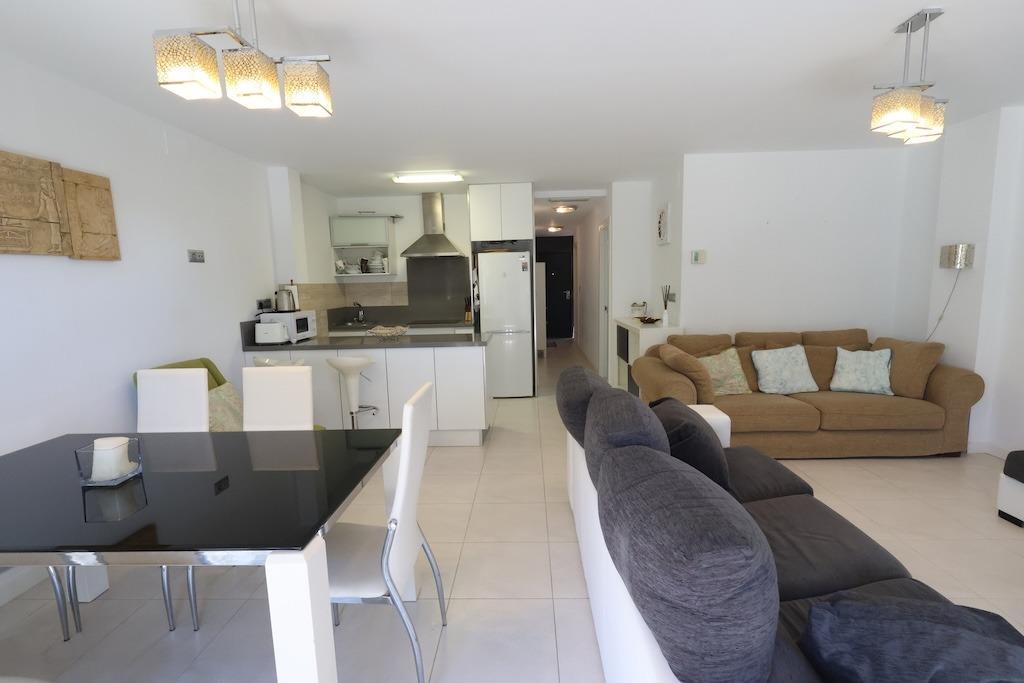 Apartamento en Alicante, España 2 dormitorios, 80 m2 No. 196800