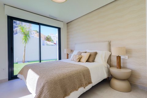 Huvila Villamartin, Alicante, Espanja 3 makuuhuonetta, 109 m2 No. 146721