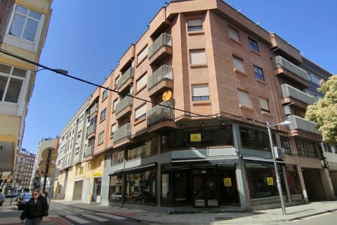 Oficina en Ponferrada, León, España 147 m2 No. 184871