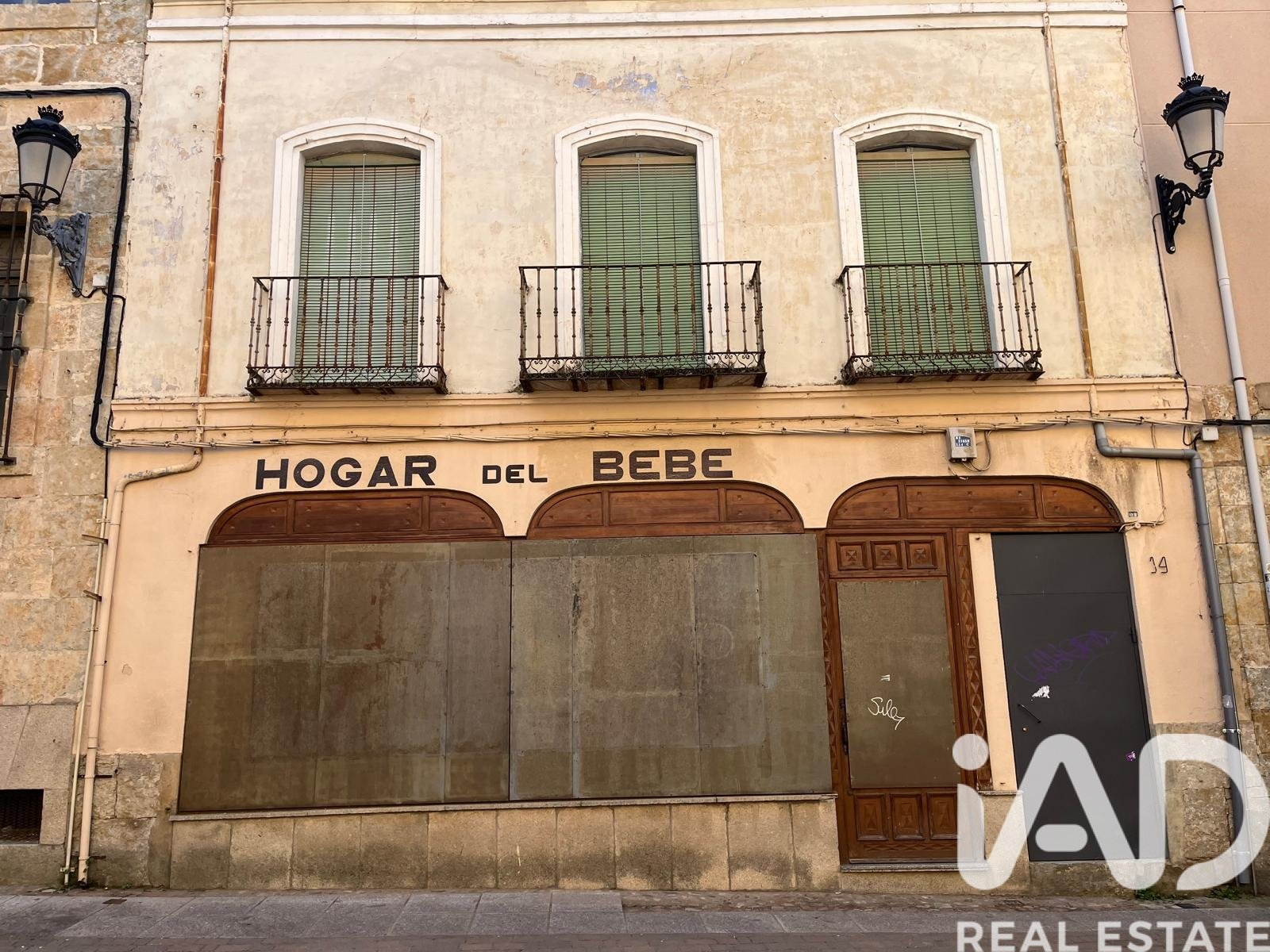 Liikekiinteistö Ciudad Rodrigo, Salamanca, Espanja 124 m2 No. 184869