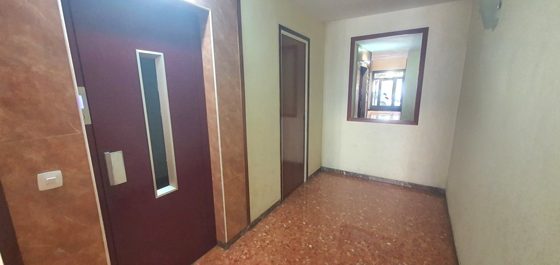 Apartamento en Eixample, Barcelona, España 3 dormitorios, 116 m2 No. 133458