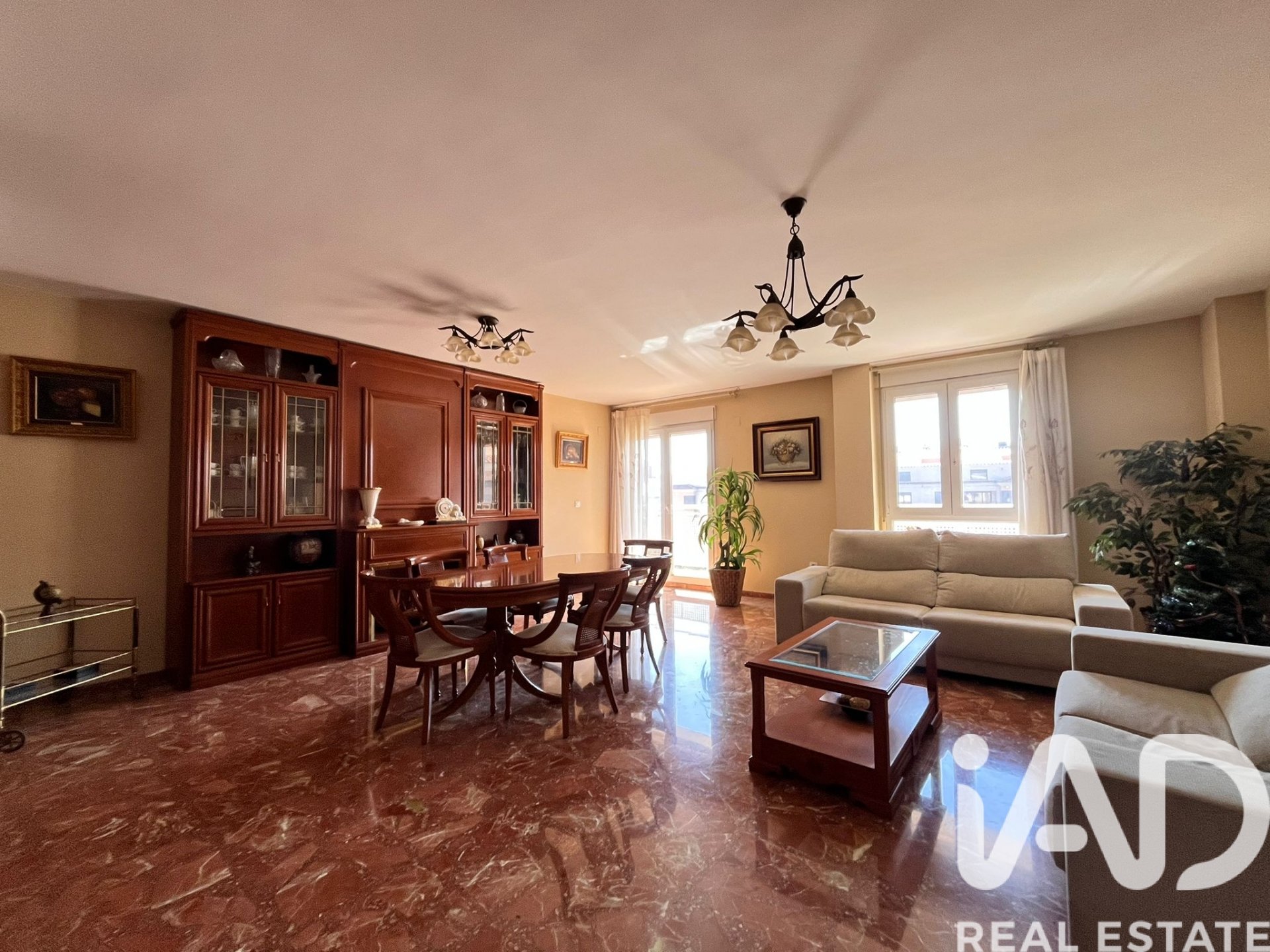 Penthouse in Vila-real, Castellon, Spain 6 bedrooms, 244 sq.m. No. 172276