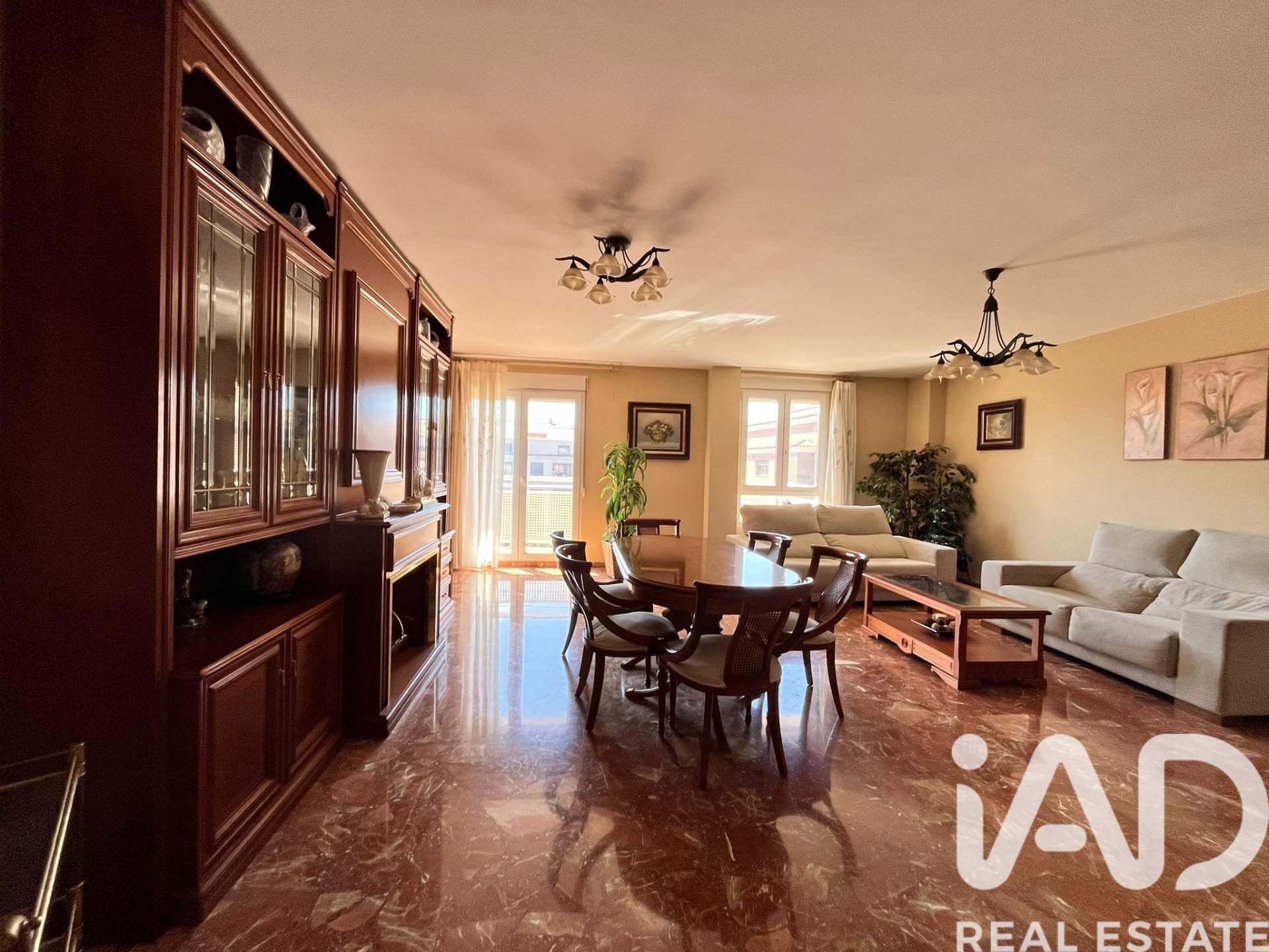 Penthouse in Vila-real, Castellon, Spain 6 bedrooms, 244 sq.m. No. 172276