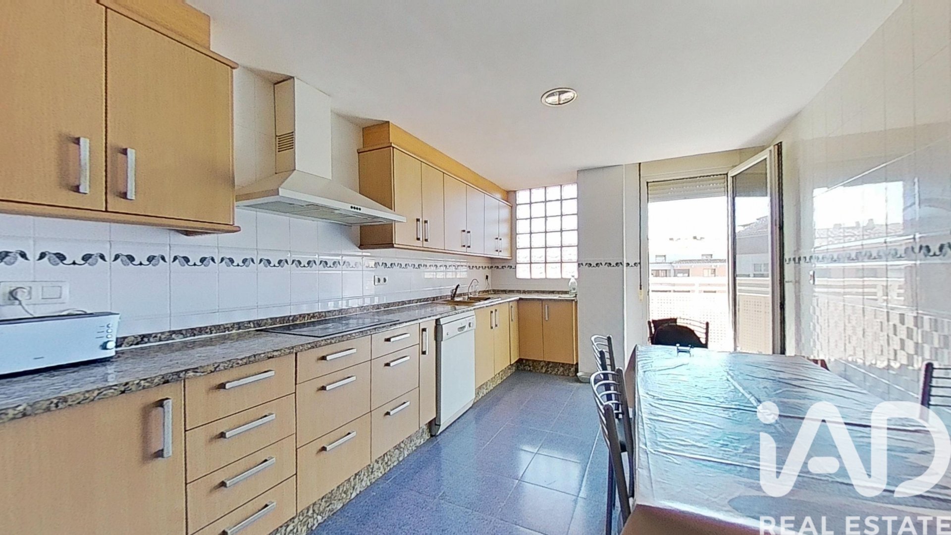 Penthouse in Vila-real, Castellon, Spain 6 bedrooms, 244 sq.m. No. 172276
