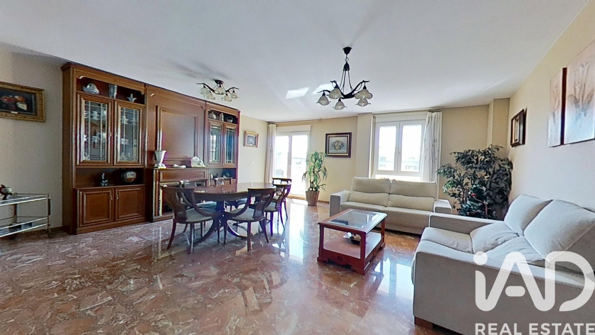 Penthouse in Vila-real, Castellon, Spain 6 bedrooms, 244 sq.m. No. 172276